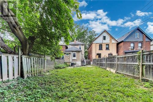 8 Madison Avenue, Hamilton, ON - Outdoor