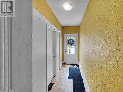 273-275 Brant Avenue, Brantford, ON - Indoor Photo Showing Other Room