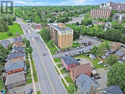 273-275 Brant Avenue, Brantford, ON - Outdoor With View