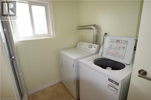 Bathroom of 3B Elgin St. - 75 Pine Street S, Thorold, ON - Indoor Photo Showing Laundry Room