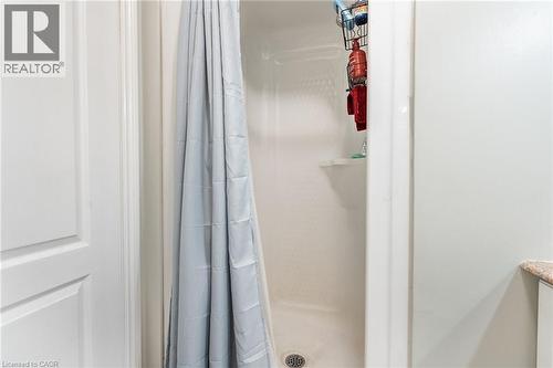 135 James Street S Unit# 612, Hamilton, ON - Indoor Photo Showing Bathroom