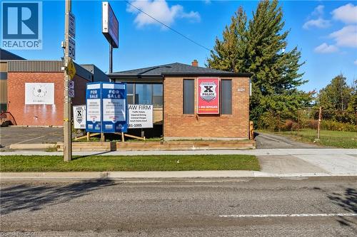 View of community - 1036 Upper Wentworth Street, Hamilton, ON 