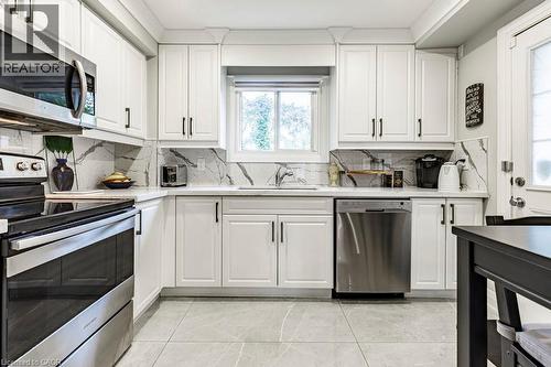 67 Gage Avenue N, Hamilton, ON - Indoor Photo Showing Kitchen