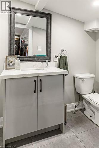 67 Gage Avenue N, Hamilton, ON - Indoor Photo Showing Bathroom