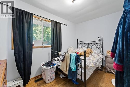 1091 Branchton Road, Cambridge, ON - Indoor Photo Showing Bedroom