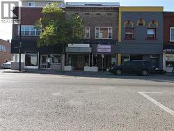 40 & 42 ROBINSON Street  Simcoe, ON N3Y 1W6