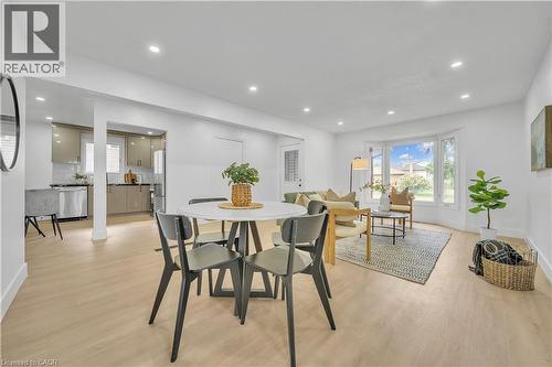 46 Bonaparte Lane, London, ON - Indoor Photo Showing Dining Room