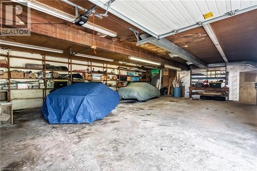 458 Elwood Road, Burlington, ON - Indoor Photo Showing Garage