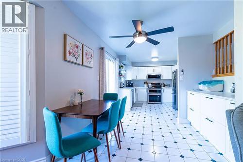 14 Windstar Place Unit# Upper, Hamilton, ON - Indoor Photo Showing Dining Room