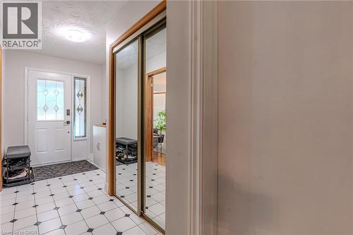 14 Windstar Place Unit# Upper, Hamilton, ON - Indoor Photo Showing Other Room