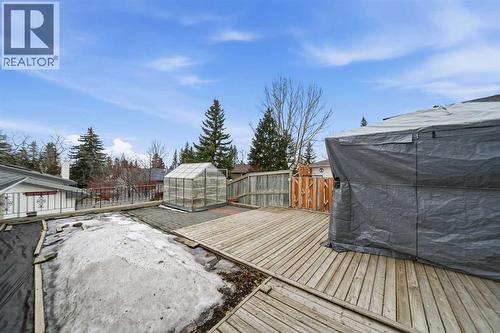 471 Dalmeny Hill Nw, Calgary, AB - Outdoor