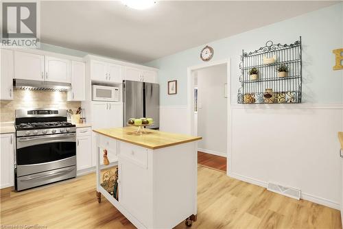 1954 Grayson Avenue, Fort Erie, ON - Indoor Photo Showing Kitchen