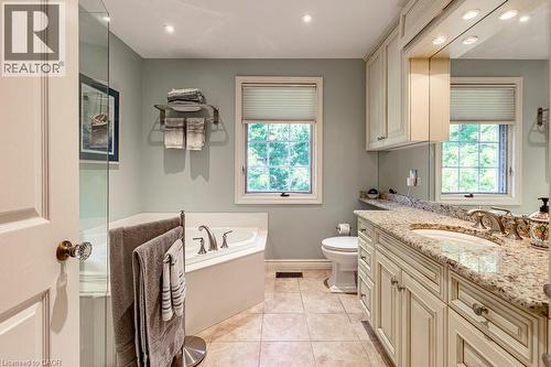 225 Shoreacres Road, Burlington, ON - Indoor Photo Showing Bathroom