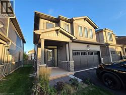 107 STARFIRE Crescent  Stoney Creek, ON L8E 0K9