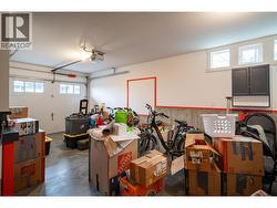 2nd garage / workshop - for suite - 