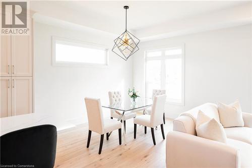 19 Oakley Drive, Niagara-On-The-Lake, ON - Indoor Photo Showing Dining Room