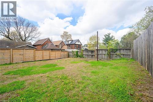 View of yard - 129 Dundurn Street N, Hamilton, ON - Outdoor