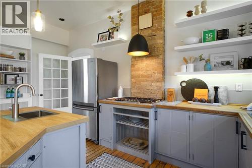 78 William Street W, Waterloo, ON - Indoor Photo Showing Kitchen