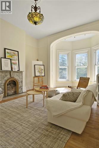 78 William Street W, Waterloo, ON - Indoor Photo Showing Living Room With Fireplace