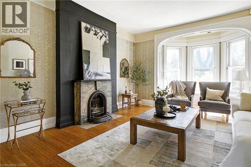 78 William Street W, Waterloo, ON - Indoor Photo Showing Living Room With Fireplace