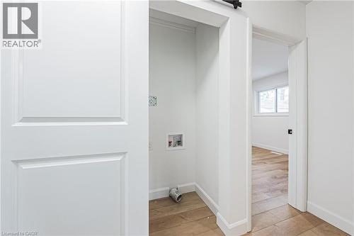 224 West 16Th Street, Hamilton, ON - Indoor Photo Showing Other Room