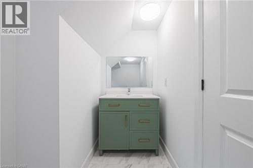 224 West 16Th Street, Hamilton, ON - Indoor