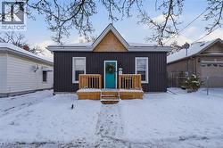 92 WALNUT Street  Brantford, ON N3T 1H4