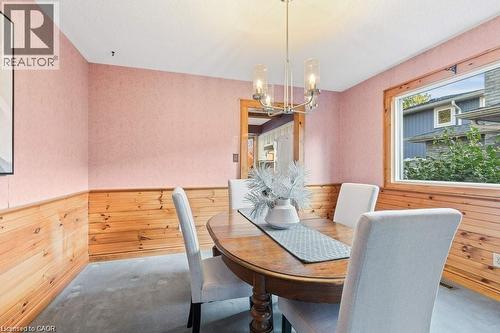 457 Stillmeadow Circle, Waterloo, ON - Indoor Photo Showing Dining Room