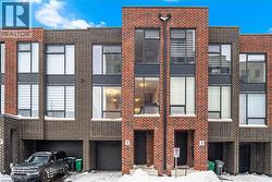 5 TAYLOR Court  Peel, ON L7E 2R7