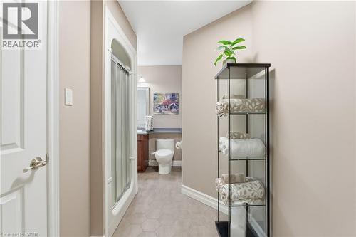 13 Colonial Crescent, Grimsby, ON - Indoor