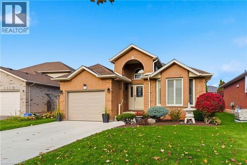 13 Colonial Crescent, Grimsby, ON - Outdoor With Facade