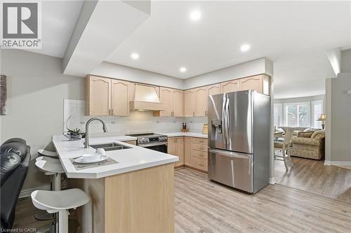 13 Colonial Crescent, Grimsby, ON - Indoor Photo Showing Kitchen With Double Sink