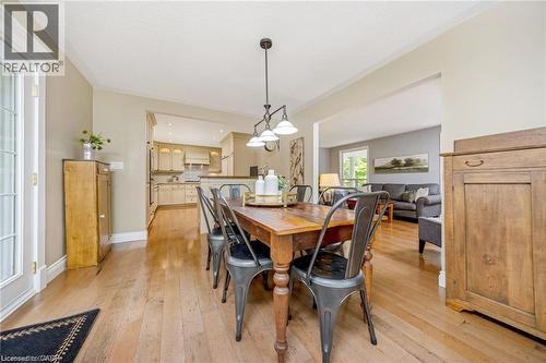 2157 8 Sideroad, Burlington, ON - Indoor Photo Showing Dining Room