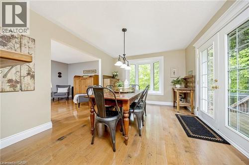 2157 8 Sideroad, Burlington, ON - Indoor Photo Showing Dining Room