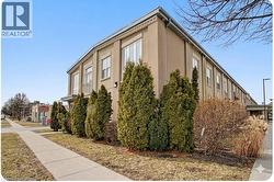6365 DRUMMOND Road Unit# 207 Niagara Falls, ON L2G 4N1