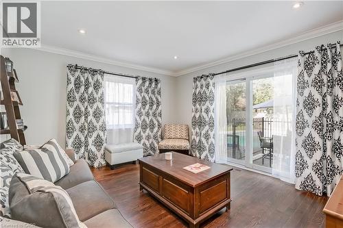 1153 Bellview Street, Burlington, ON - Indoor Photo Showing Living Room