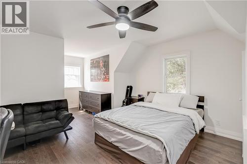 1153 Bellview Street, Burlington, ON - Indoor Photo Showing Bedroom