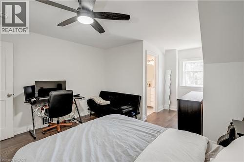 1153 Bellview Street, Burlington, ON - Indoor Photo Showing Bedroom