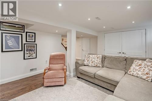 1153 Bellview Street, Burlington, ON - Indoor