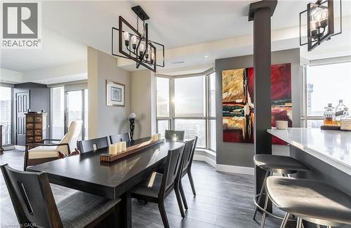 67 Caroline Street S Unit# 17C, Hamilton, ON - Indoor Photo Showing Dining Room