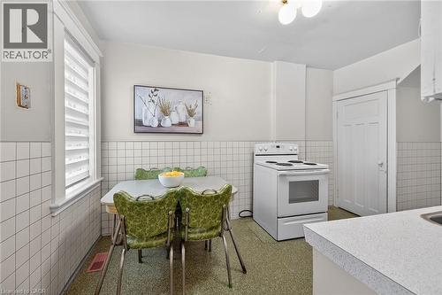 250 Glendale Avenue N, Hamilton, ON - Indoor Photo Showing Kitchen