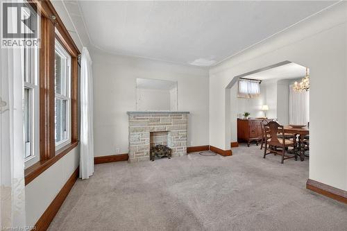 250 Glendale Avenue N, Hamilton, ON - Indoor With Fireplace