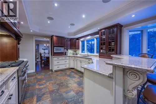 6 Summit Circle, Simcoe, ON - Indoor Photo Showing Kitchen