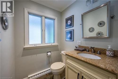 6 Summit Circle, Simcoe, ON - Indoor Photo Showing Bathroom