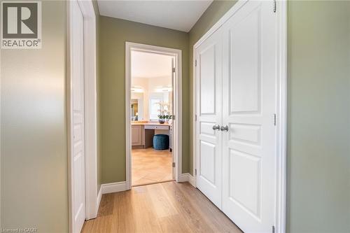 2338 Norland Drive, Burlington, ON - Indoor Photo Showing Other Room