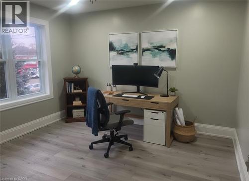 1434 King Street E, Cambridge, ON 