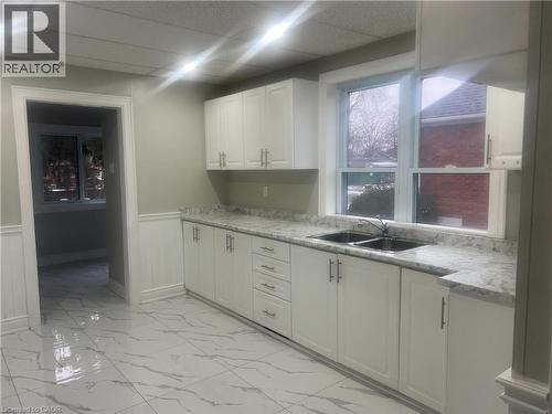 1434 King Street E, Cambridge, ON 