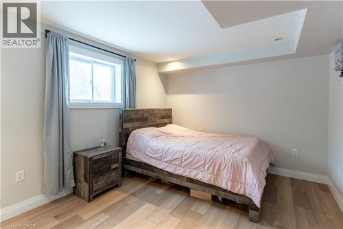 26 Rama Court, Hamilton, ON - Indoor Photo Showing Bedroom