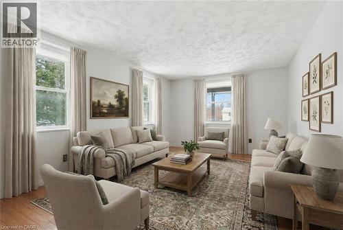 Virtually Staged - 92 Gary Avenue, Hamilton, ON - Indoor Photo Showing Living Room