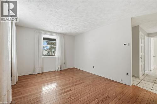 92 Gary Avenue, Hamilton, ON - Indoor Photo Showing Other Room
